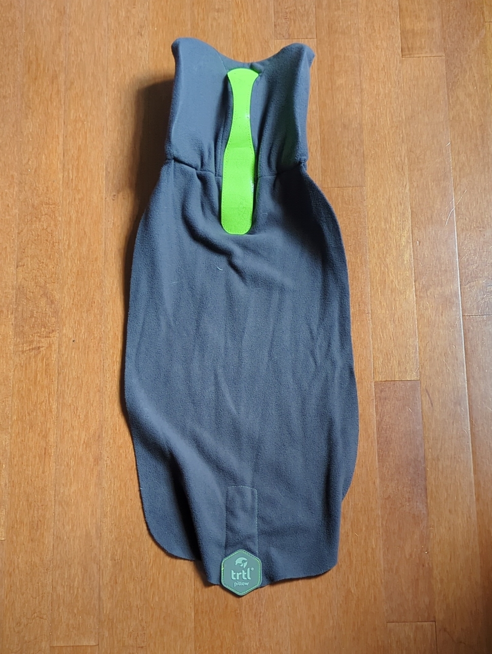 TRTL Travel Pillow In Gray